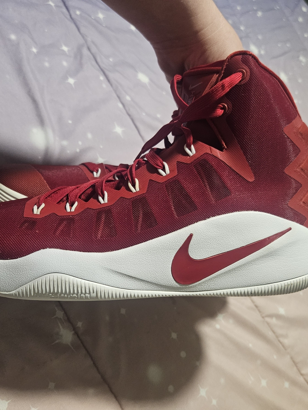 Nike Men’s Red High-Top Athletic Basketball Shoes